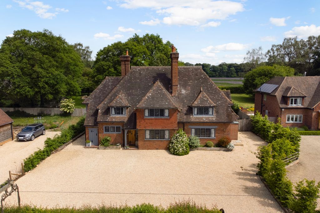 Property photo 1 of 10