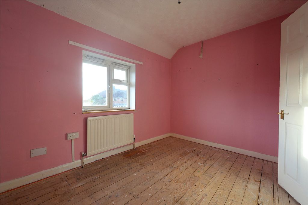 Property photo 2 of 16 Picture No. 01