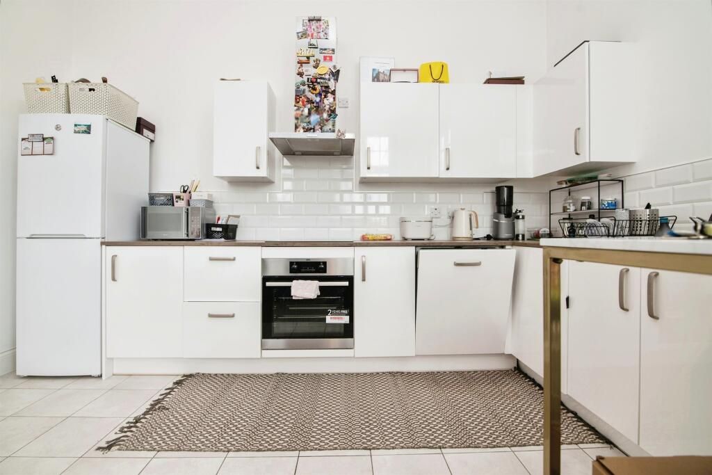 Property photo 3 of 9 Image