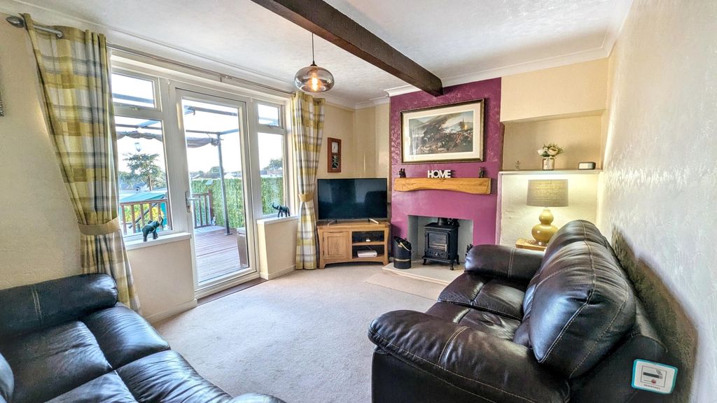 Property photo 2 of 11 Image 1