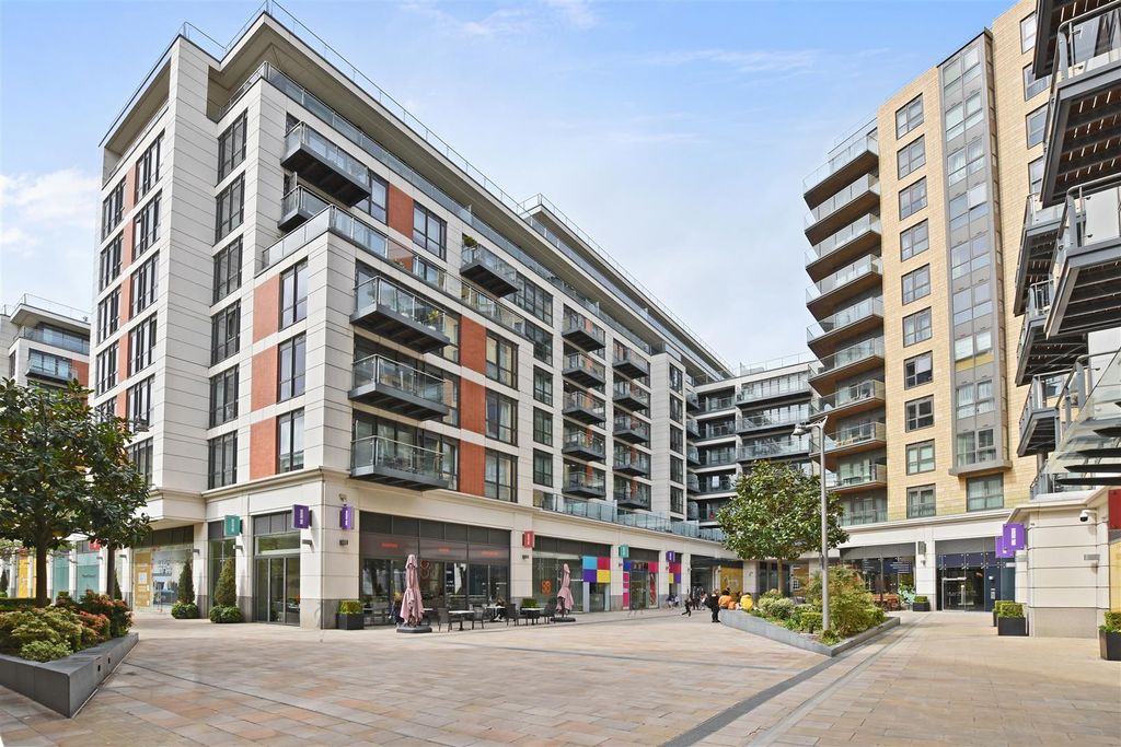 Property photo 3 of 3 Gchel - 148 Belgravia House - Exterior Original (3