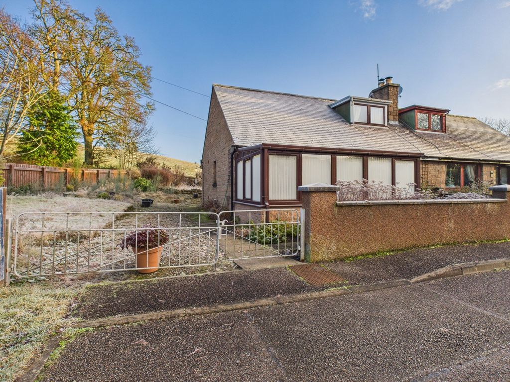 Property photo 2 of 23