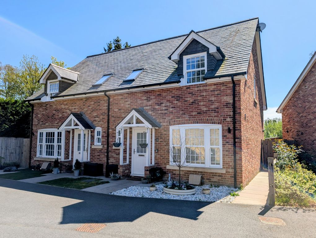Property photo 1 of 9 1