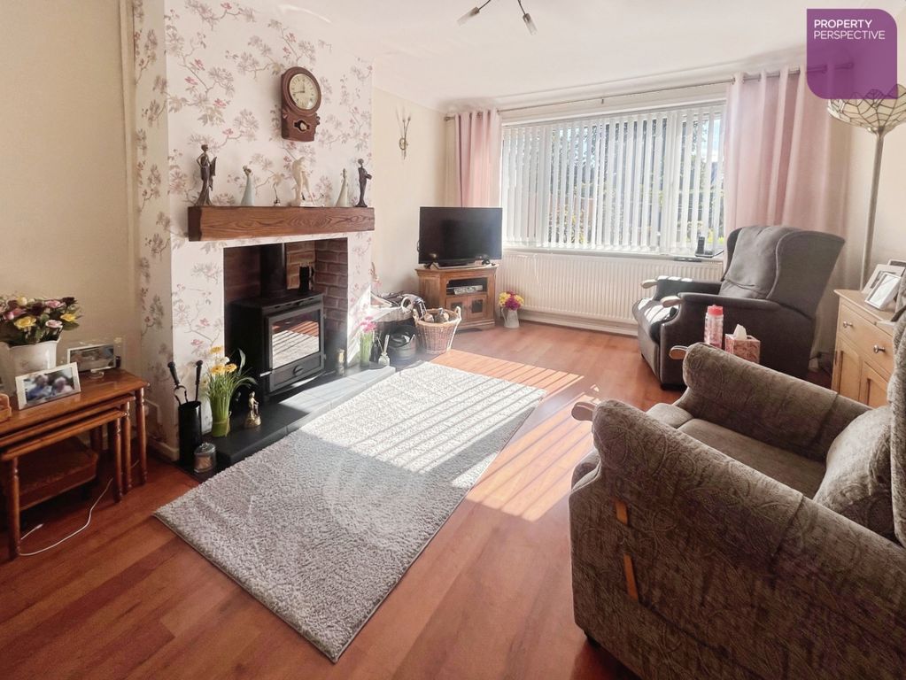 Property photo 2 of 11 Pbox-Img.Jpg