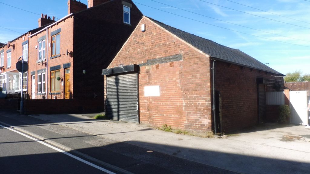 Property photo 3 of 20 Workshop