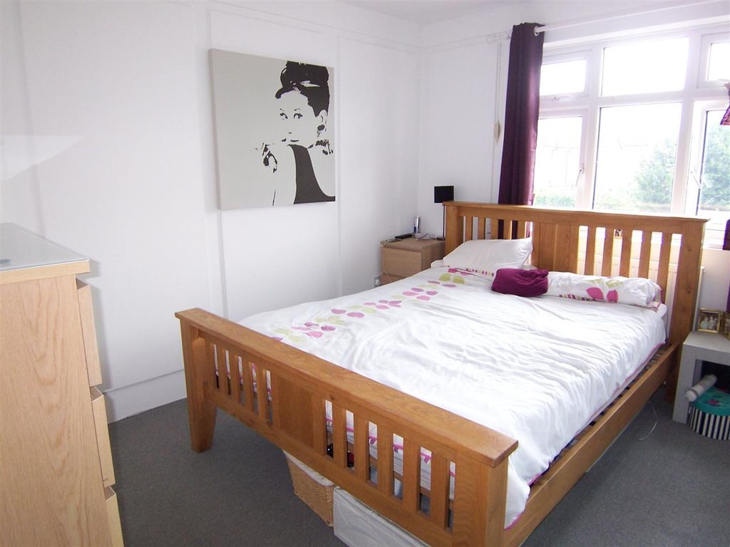 Property photo 2 of 4
