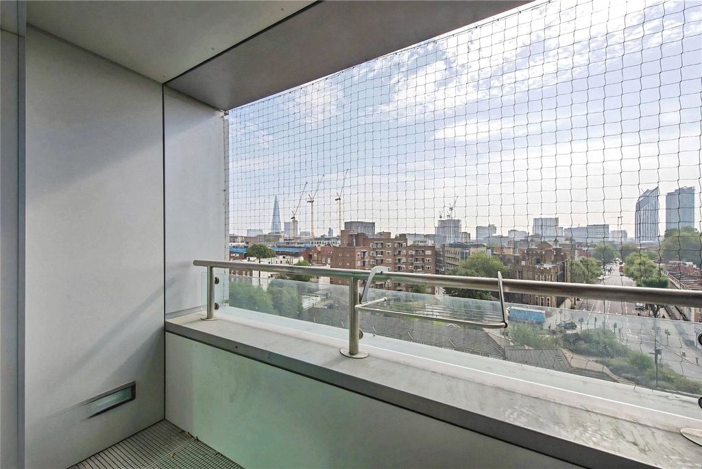 Property photo 3 of 14 Balcony