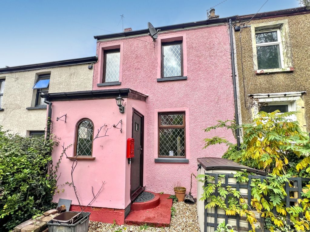 Property photo 2 of 18 Gallery