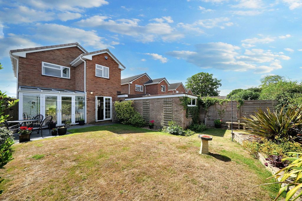 Property photo 2 of 29