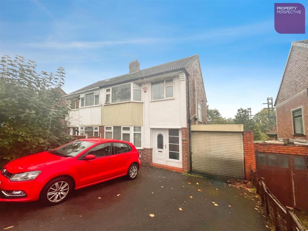 Property photo 1 of 10 Front Garden