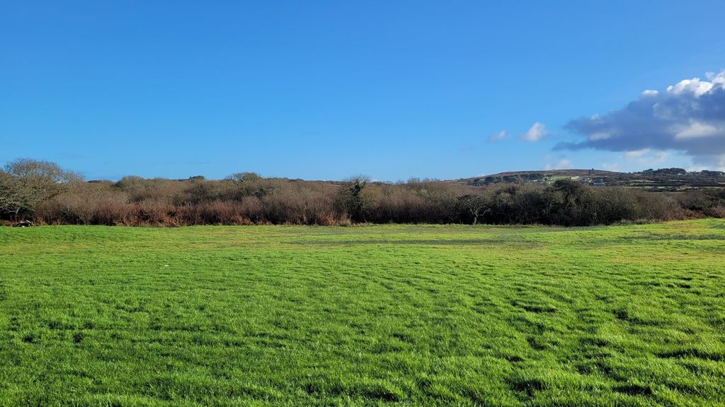 Property photo 2 of 5