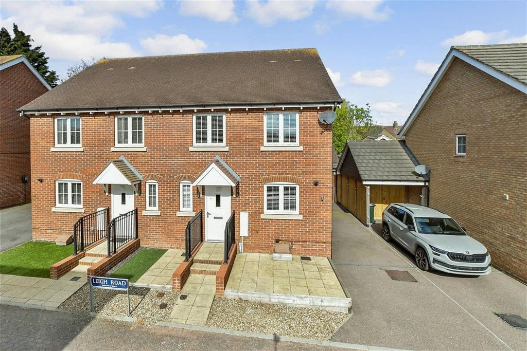 Property photo 1 of 16 External (Web)