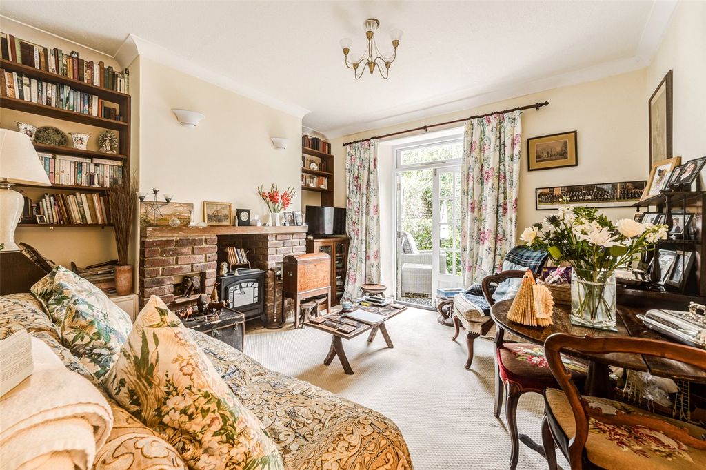 Property photo 3 of 13 Picture No. 15