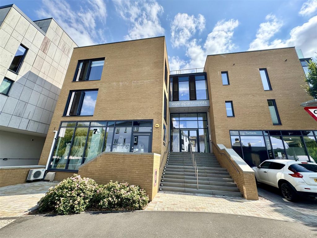 Property photo 1 of 13 Wye Apartments