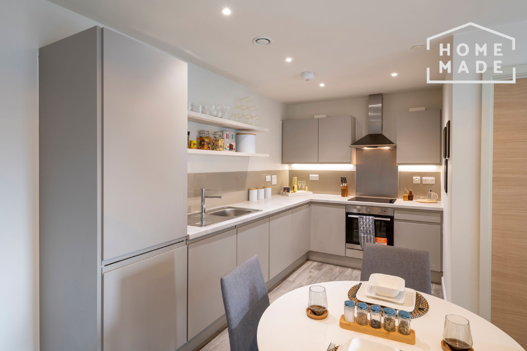 Property photo 1 of 21