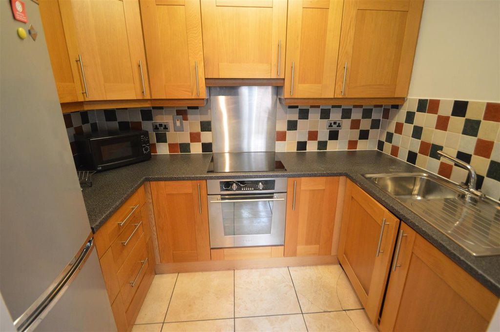 Property photo 2 of 9 Dsc_0065.Jpg