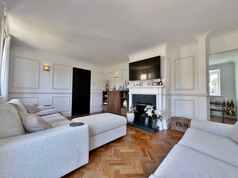 Property photo 3 of 26 Photo 5