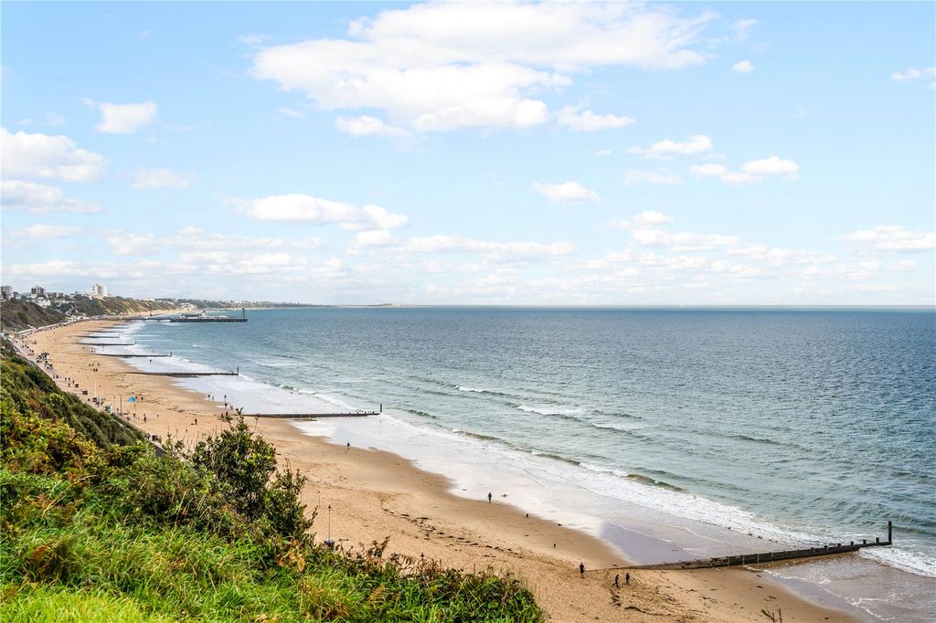Additional image 19 of 4 bed semi-detached house for saleAlumhurst Road, Bournemouth BH4
