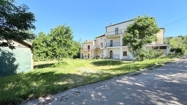Property photo 1 of 20