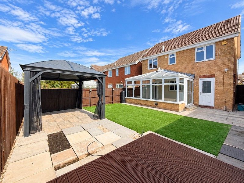 Property photo 2 of 33 Rear Garden