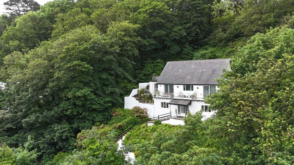 5 bed detached house for saleLandaviddy Lane, Polperro, Looe, Cornwall PL13