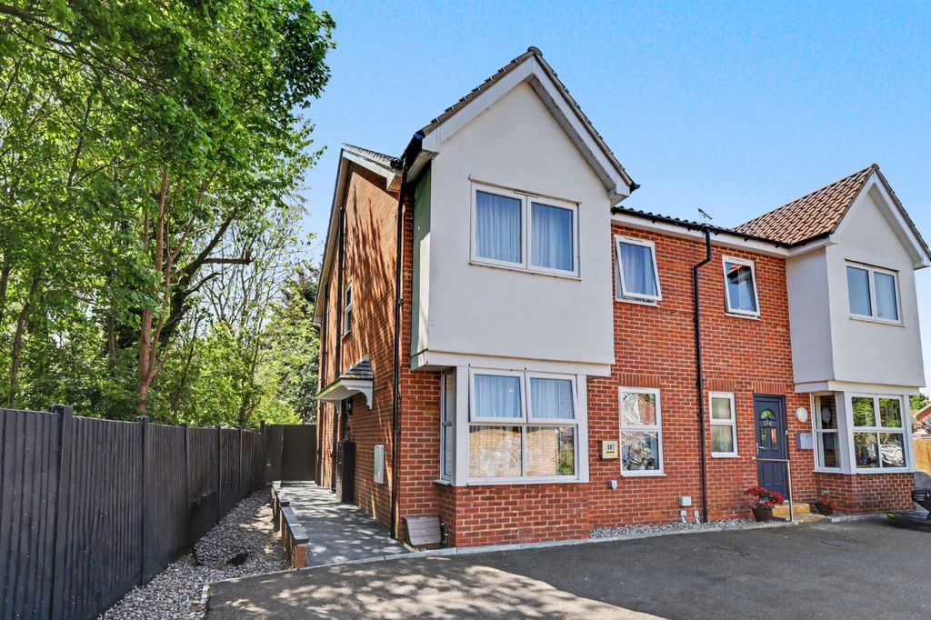 Property photo 1 of 21 4789920
