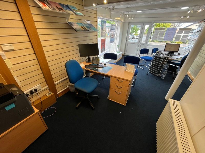 Property photo 3 of 5 Photo 9