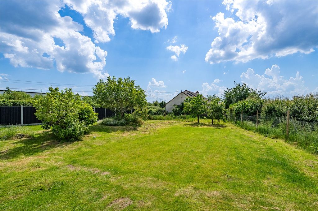 Property photo 2 of 38 Picture No. 36