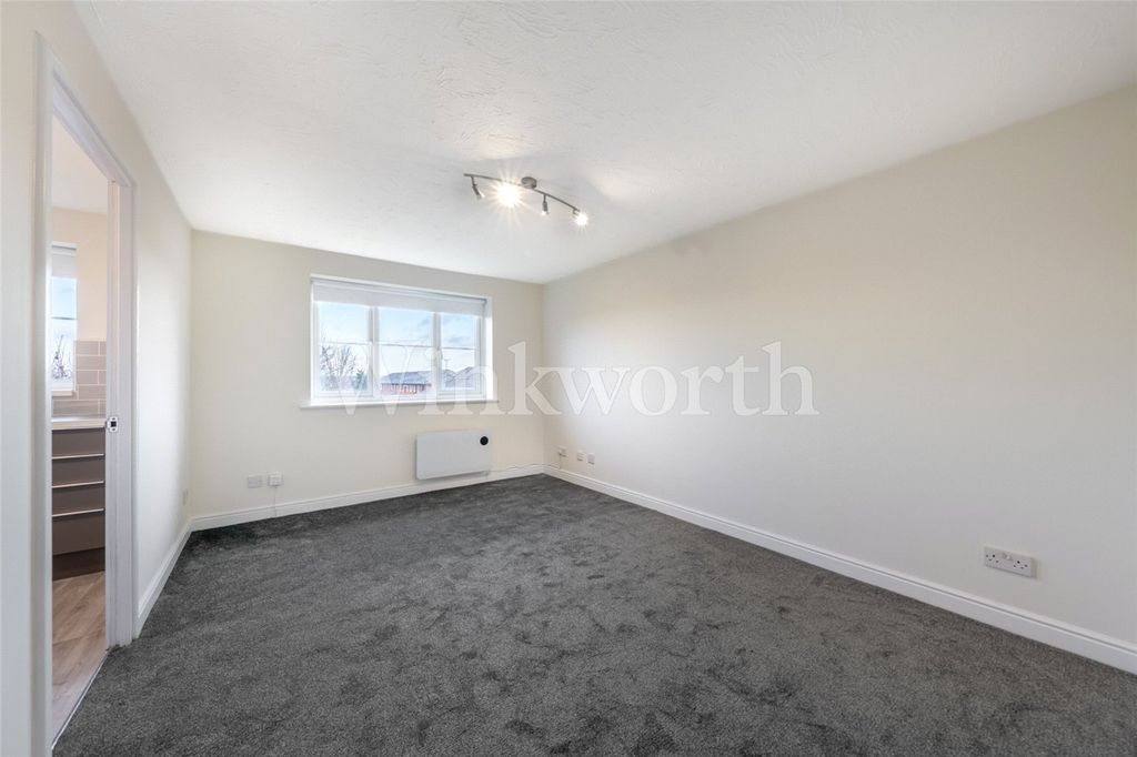 Property photo 3 of 11 Picture No. 11