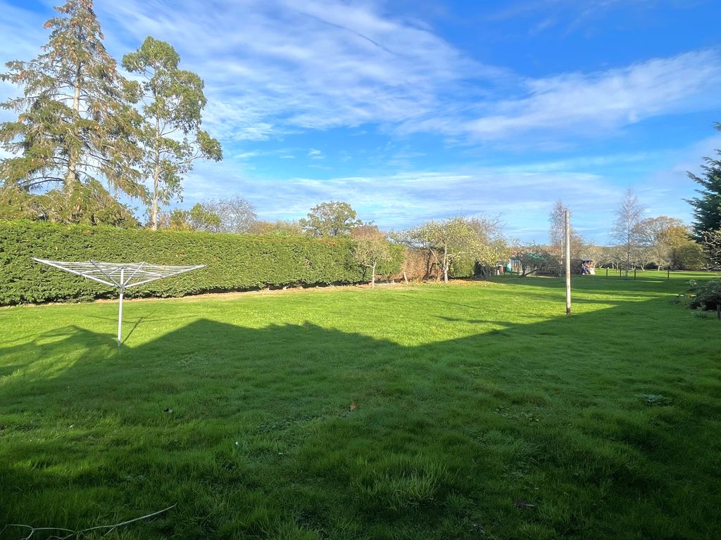 Property photo 3 of 14