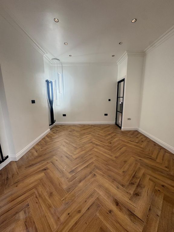 Property photo 1 of 7 1 Bed Flat For Sale Ariel Road, West Hampstead Nw62Dy