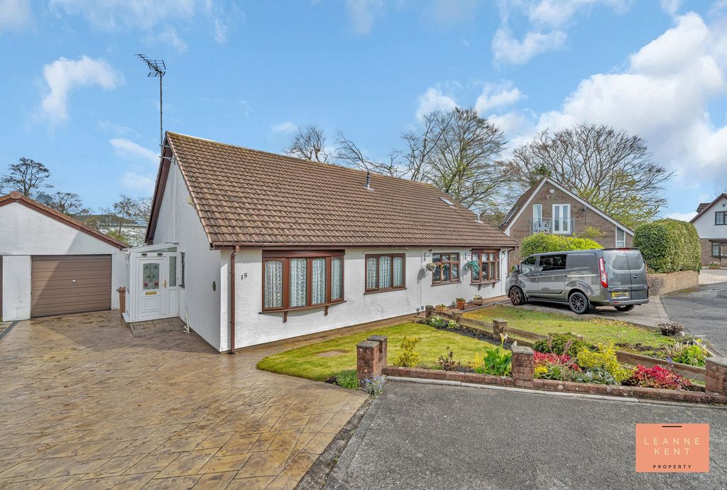 Property photo 1 of 38