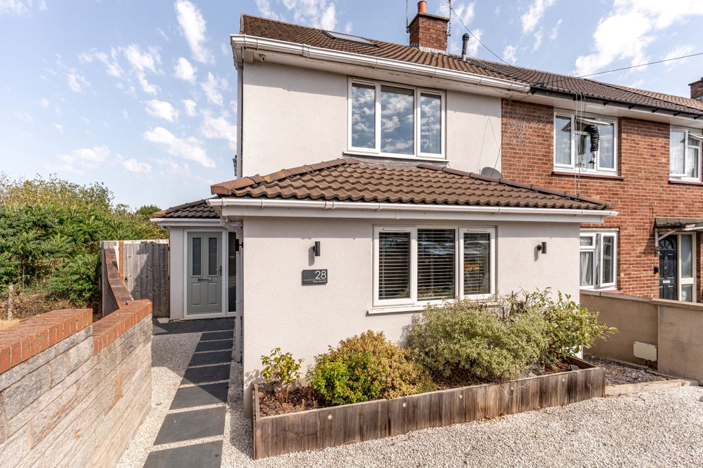 Property photo 1 of 18 A7400168-25