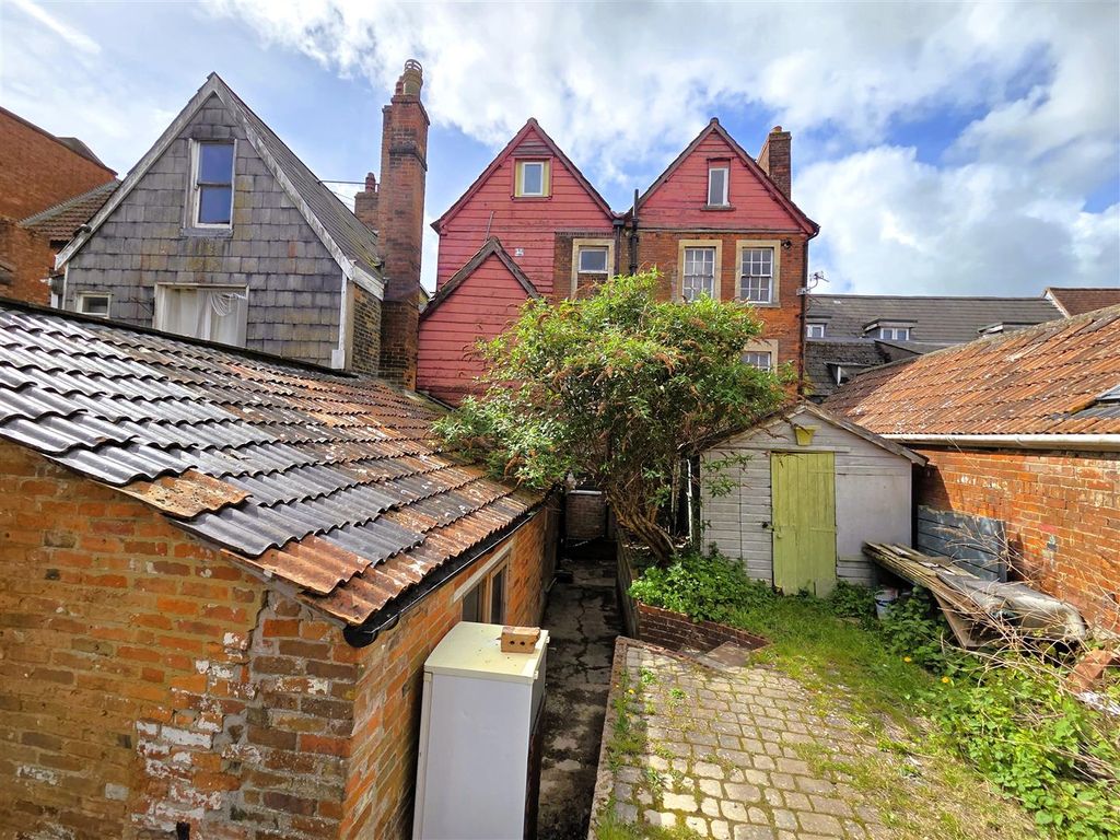 Property photo 2 of 10 59 Northgate Street - Rear.Jpg