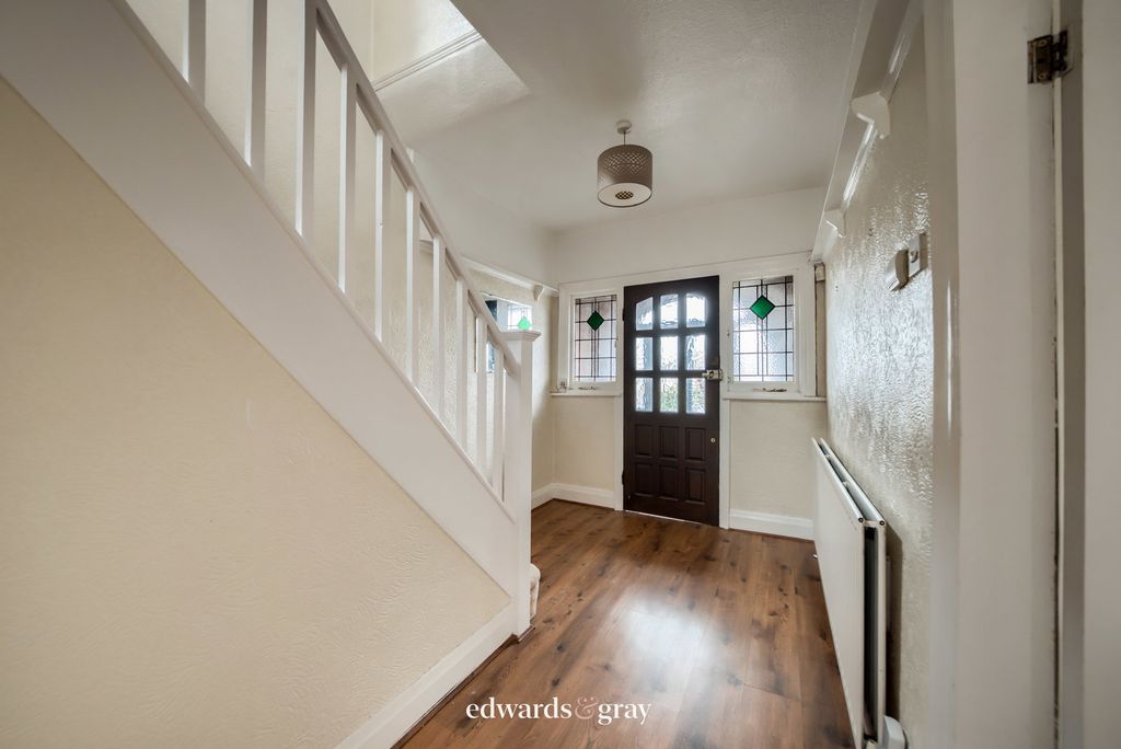 Property photo 3 of 26