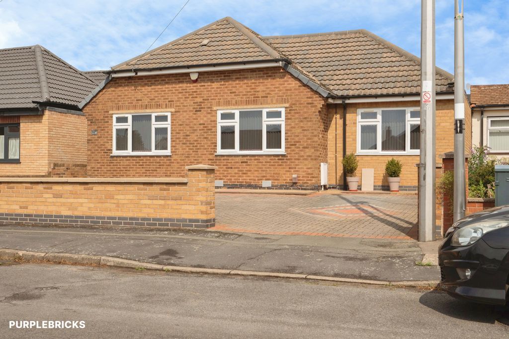 Property photo 2 of 24
