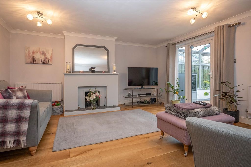 Property photo 2 of 12 Dsc_3572.Jpg