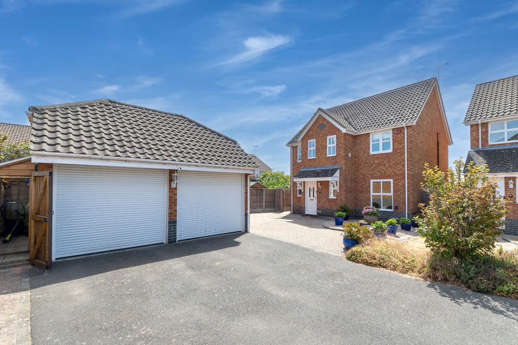 Property photo 1 of 20 5376330