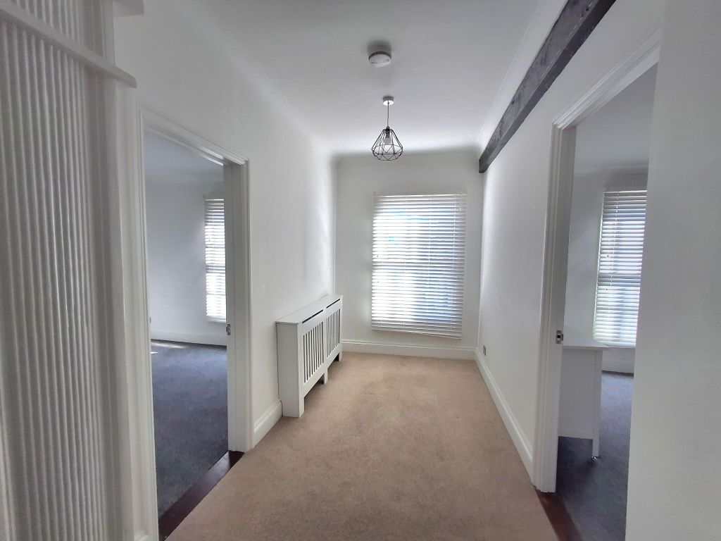 Property photo 3 of 8 Hallway