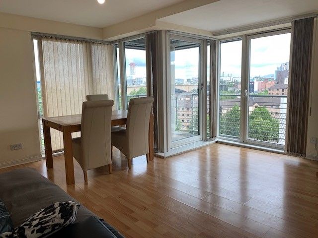 Property photo 2 of 11