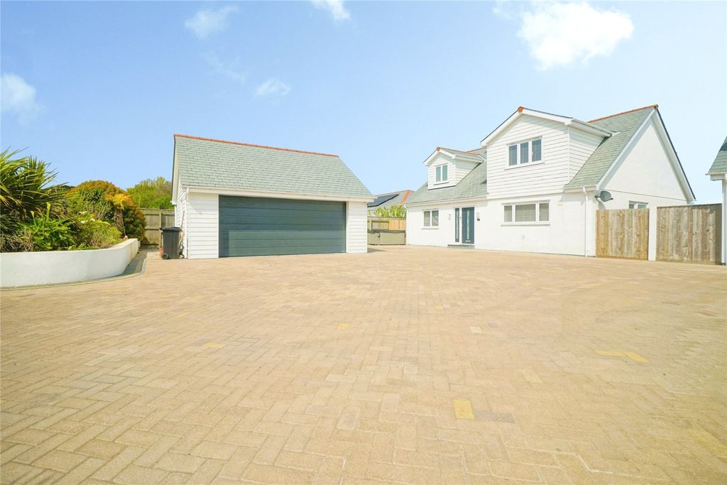 Property photo 1 of 20 Picture No. 24