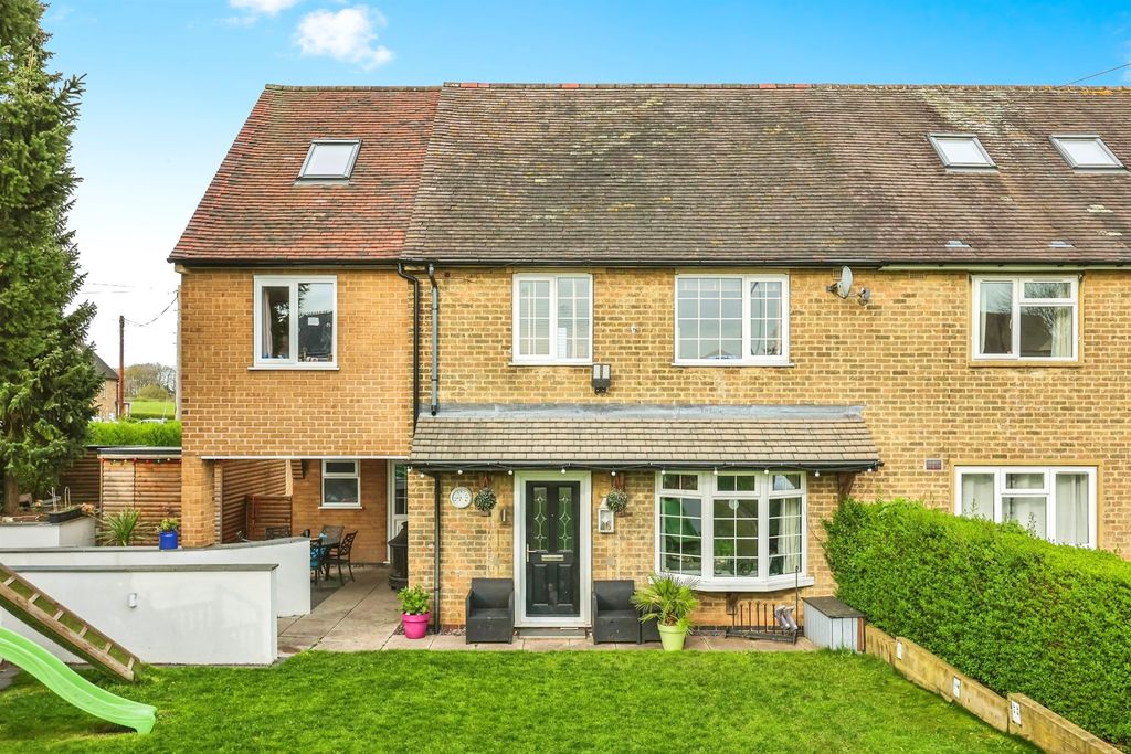 Property photo 1 of 35