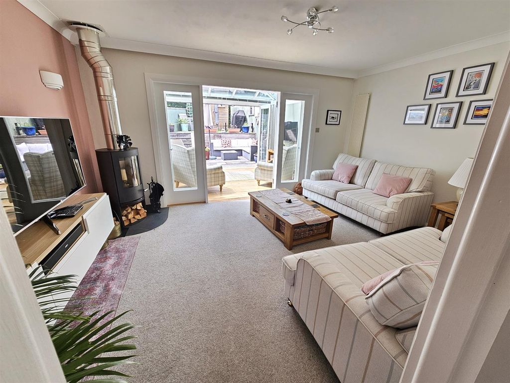 Property photo 2 of 17 20250701_132505.Jpg