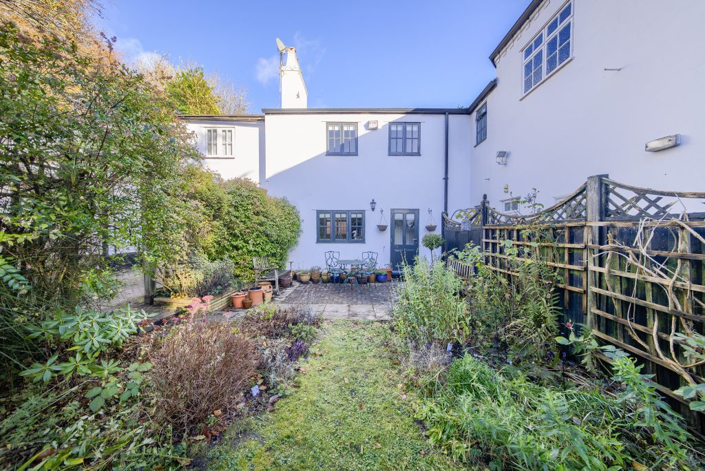Property photo 3 of 14