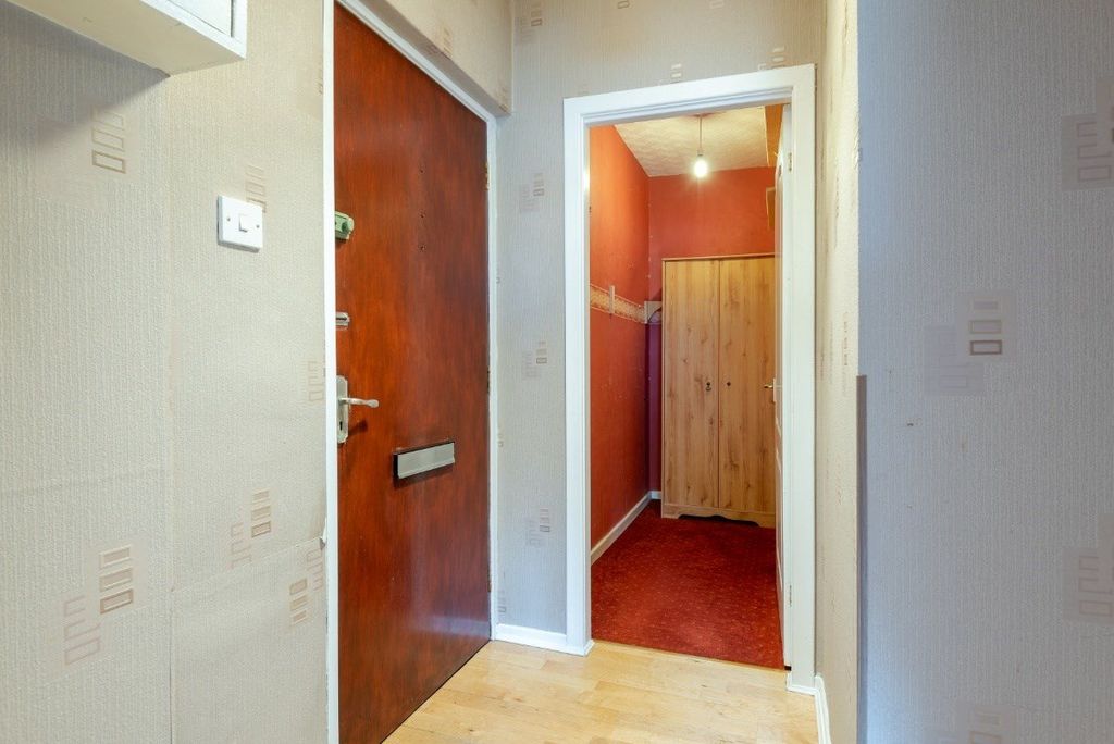 Property photo 3 of 17 11