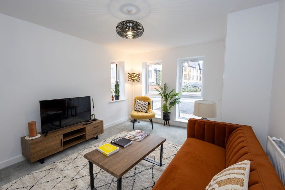 Property photo 3 of 12