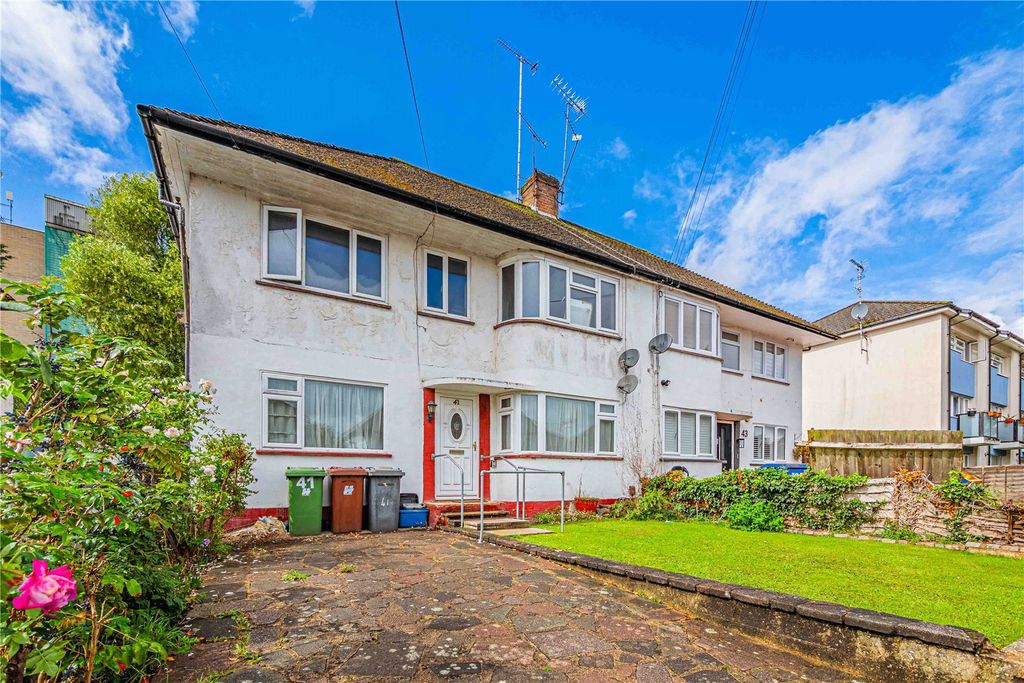 Property photo 1 of 14 Picture No. 16
