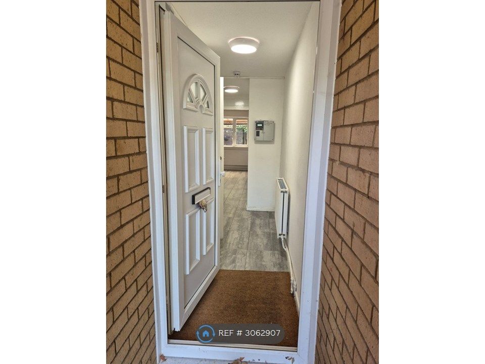 Property photo 1 of 27