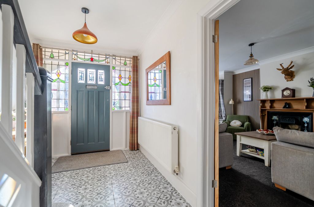Property photo 2 of 18 1525229-11-6Ab252...