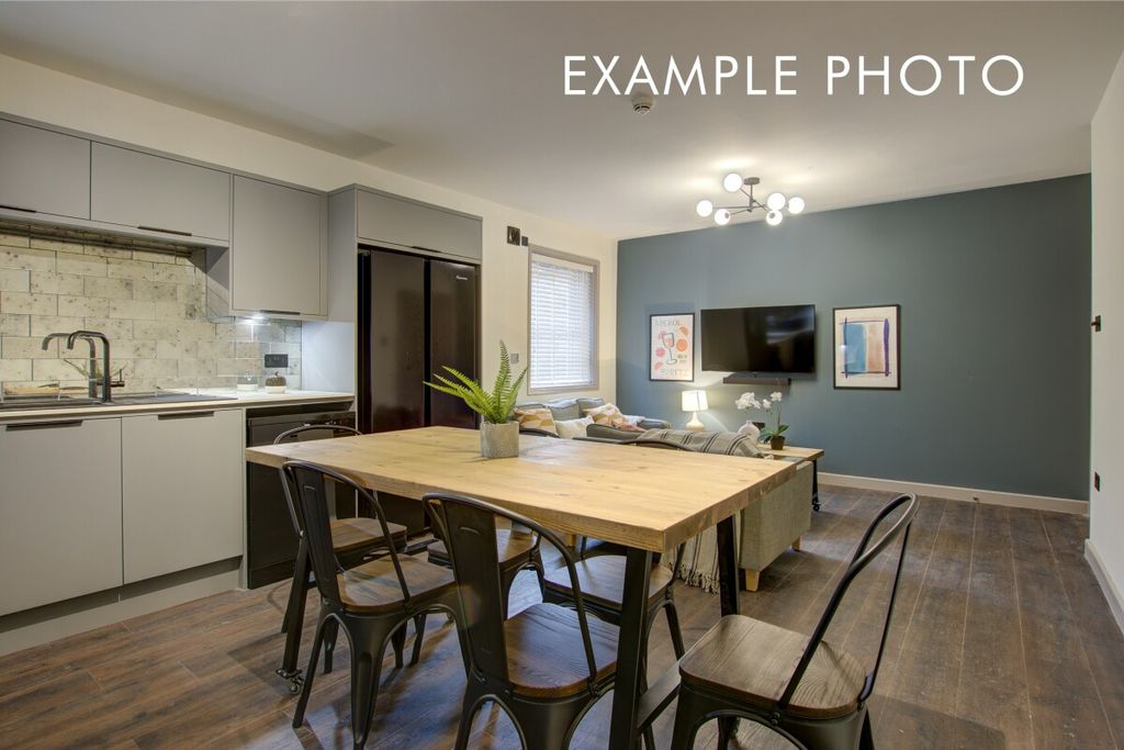 Property photo 1 of 16 Photo 0